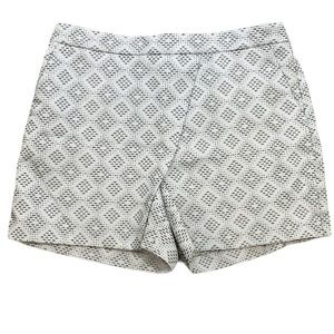 Vince Camuto Tile Print Jacquard Wrap Shorts Sz 6